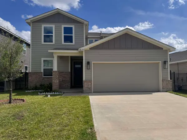 1615 Sambar Lp, Laredo, TX 78045