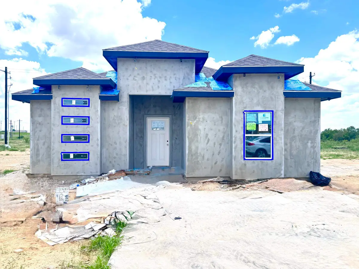 5003 Luna Grande Lp., Laredo, TX 78046 - #1