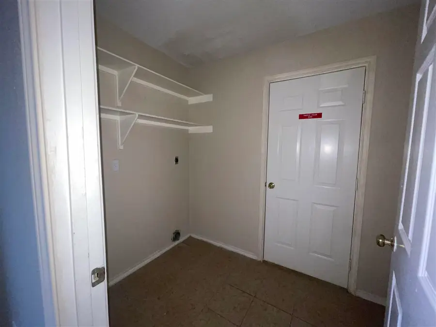 519 Gandara Dr, Laredo, TX 78045 - #3