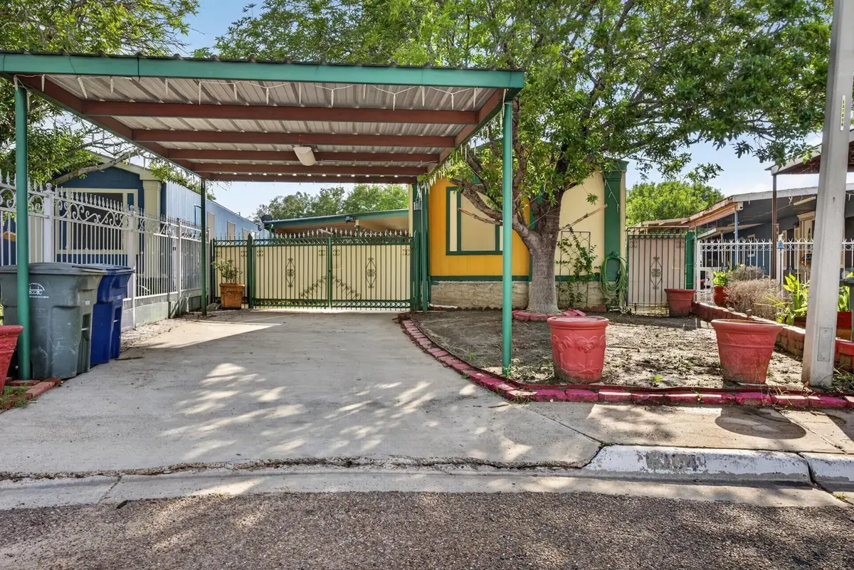 6304 Cereus Ct, Laredo, TX 78043 - #1