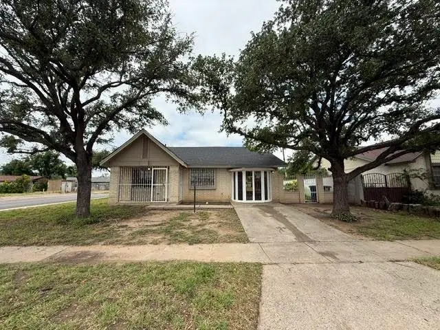 126 Atlanta Dr, Laredo, TX 78045 - #1