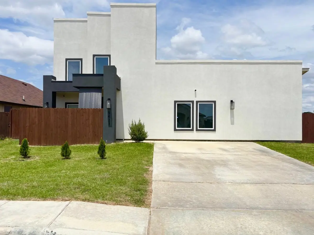 5423 Capilla St., Laredo, TX 78046 - #1