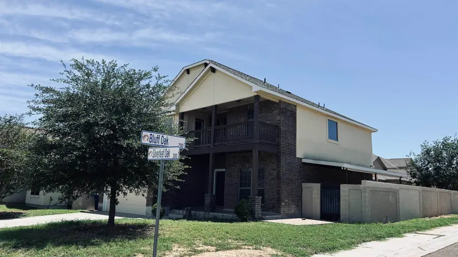 332 Silverleaf Oak Dr, Laredo, TX 78045 - #3