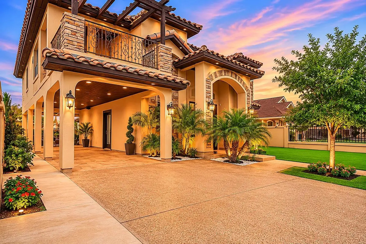6310 Aloe Vera Dr, Laredo, TX 78043 - #1