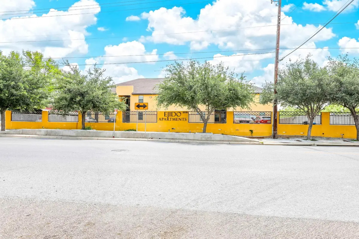 2119 Ejido Ave, Laredo, TX 78046 - #1