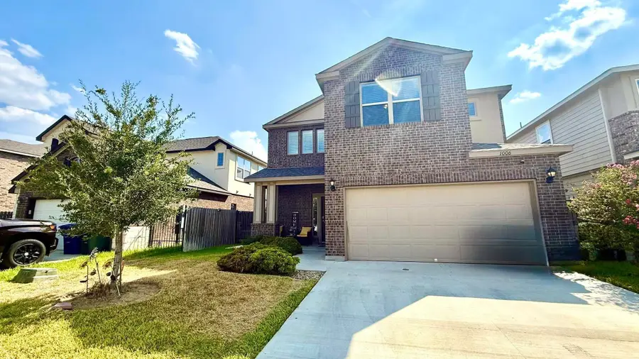 1006 Kus Dr., Laredo, TX 78045 - #2