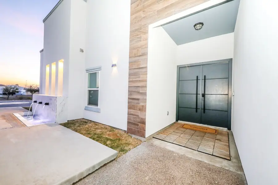102 Cresta Dr., Laredo, TX 78045 - #2