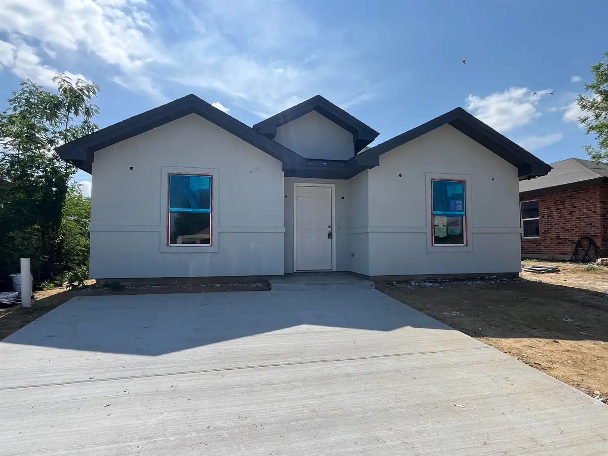 128 Leon Ave, Laredo, TX 78046 - #1