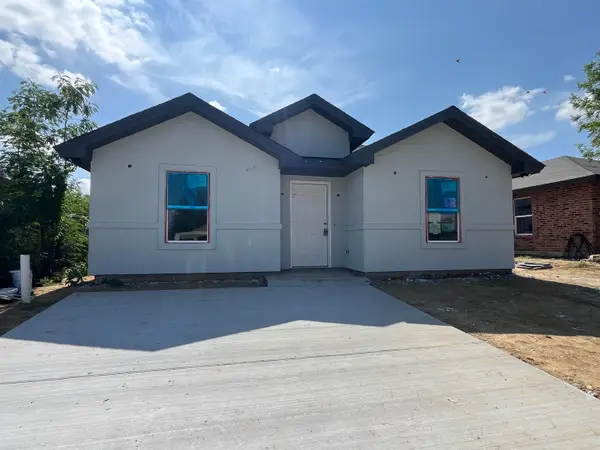 128 Leon Ave, Laredo, TX 78046