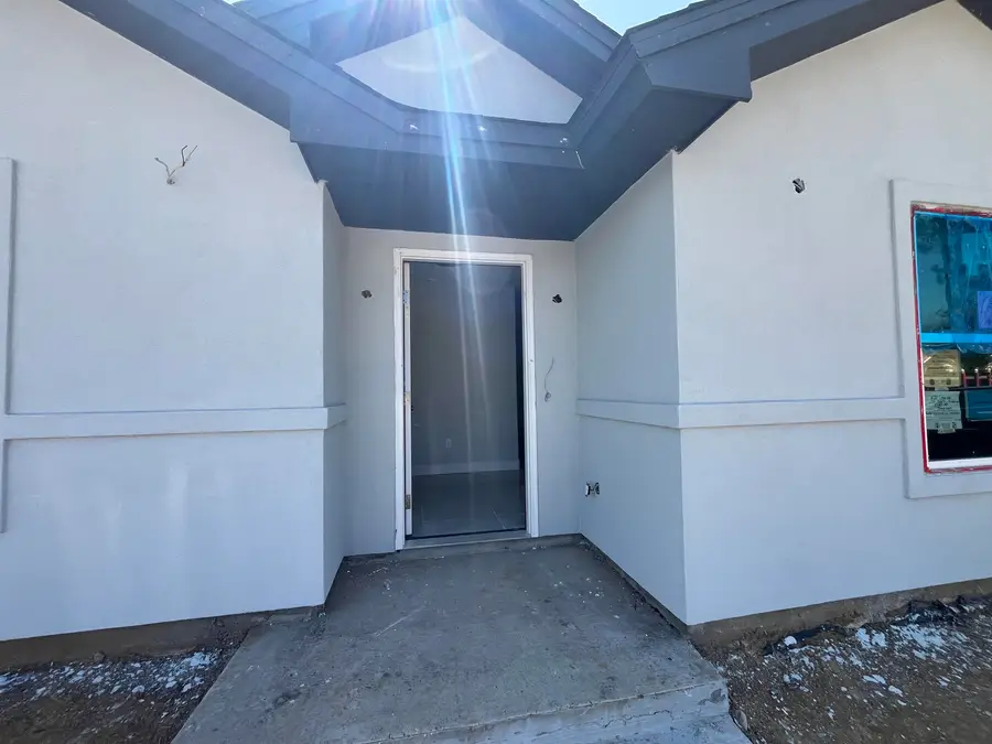 128 Leon Ave, Laredo, TX 78046 - #3