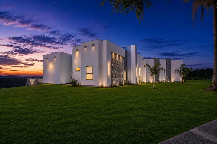 110 Song Bird Ln, Laredo, TX 78045 - #3