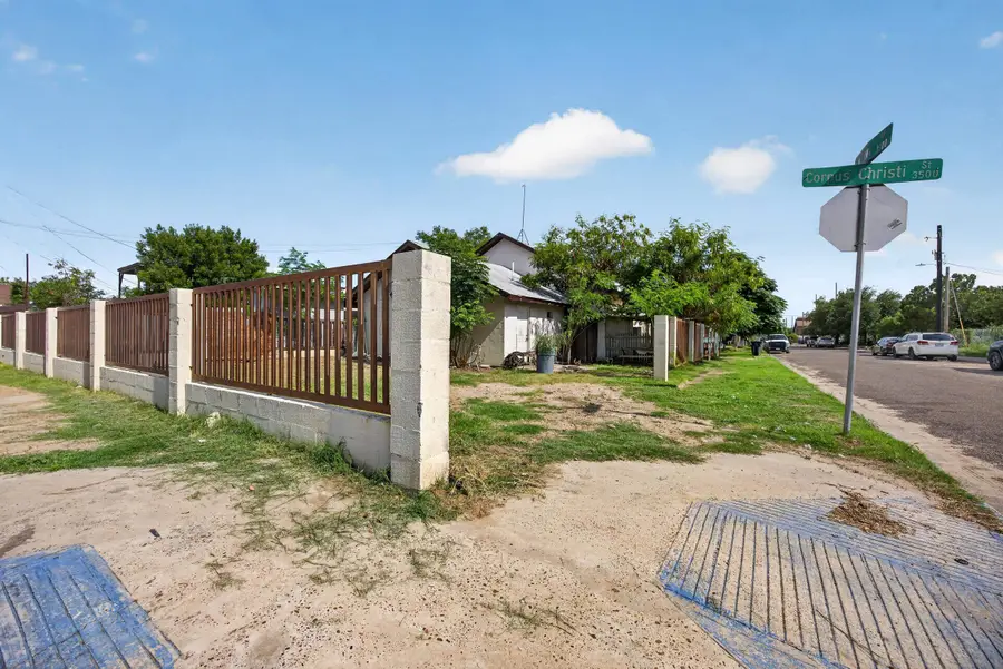 3501 Corpus Christi St, Laredo, TX 78043 - #2