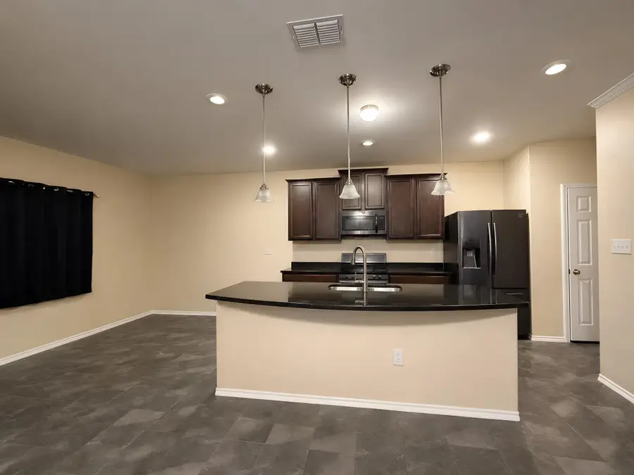 9958 Inmaculada Ln, Laredo, TX 78045 - #3
