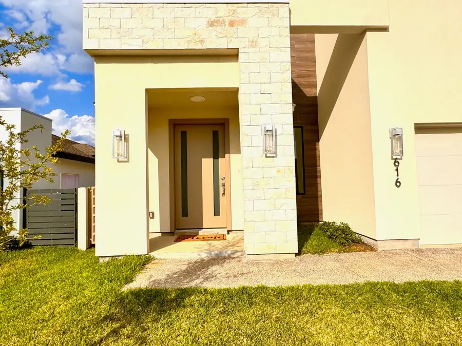 616 Journey Loop, Laredo, TX 78045 - #3