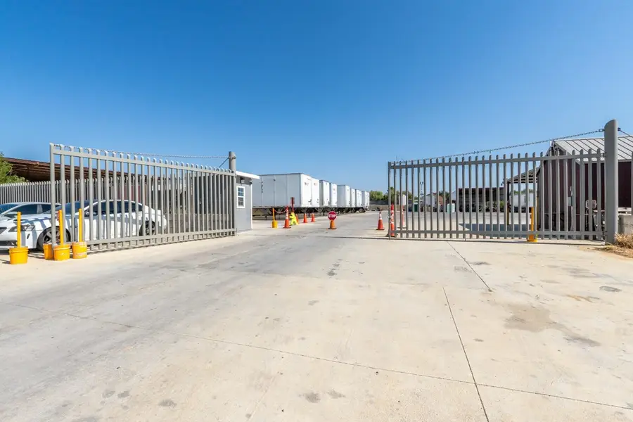 4420 E Saunders St, Laredo, TX 78041 - #2