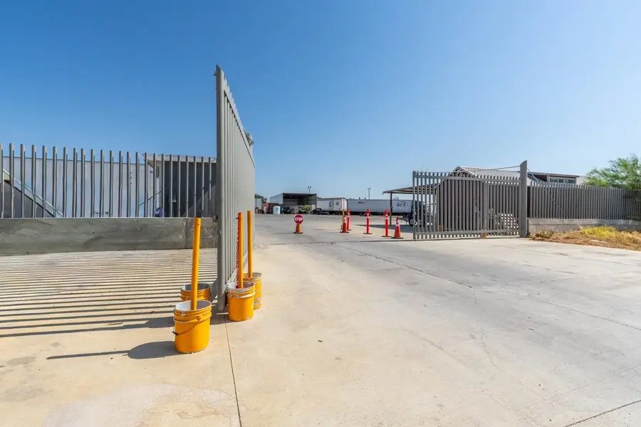 4420 E Saunders St, Laredo, TX 78041 - #3