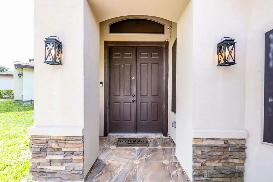 321 Collado Dr, Laredo, TX 78045-6866 - #3