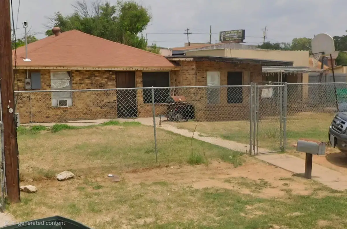 2706 Ligarde St, Laredo, TX 78043 - #1
