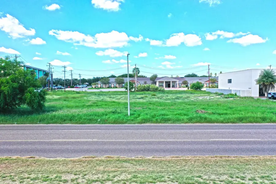 7002 Rocio Dr, Laredo, TX 78041 - #2