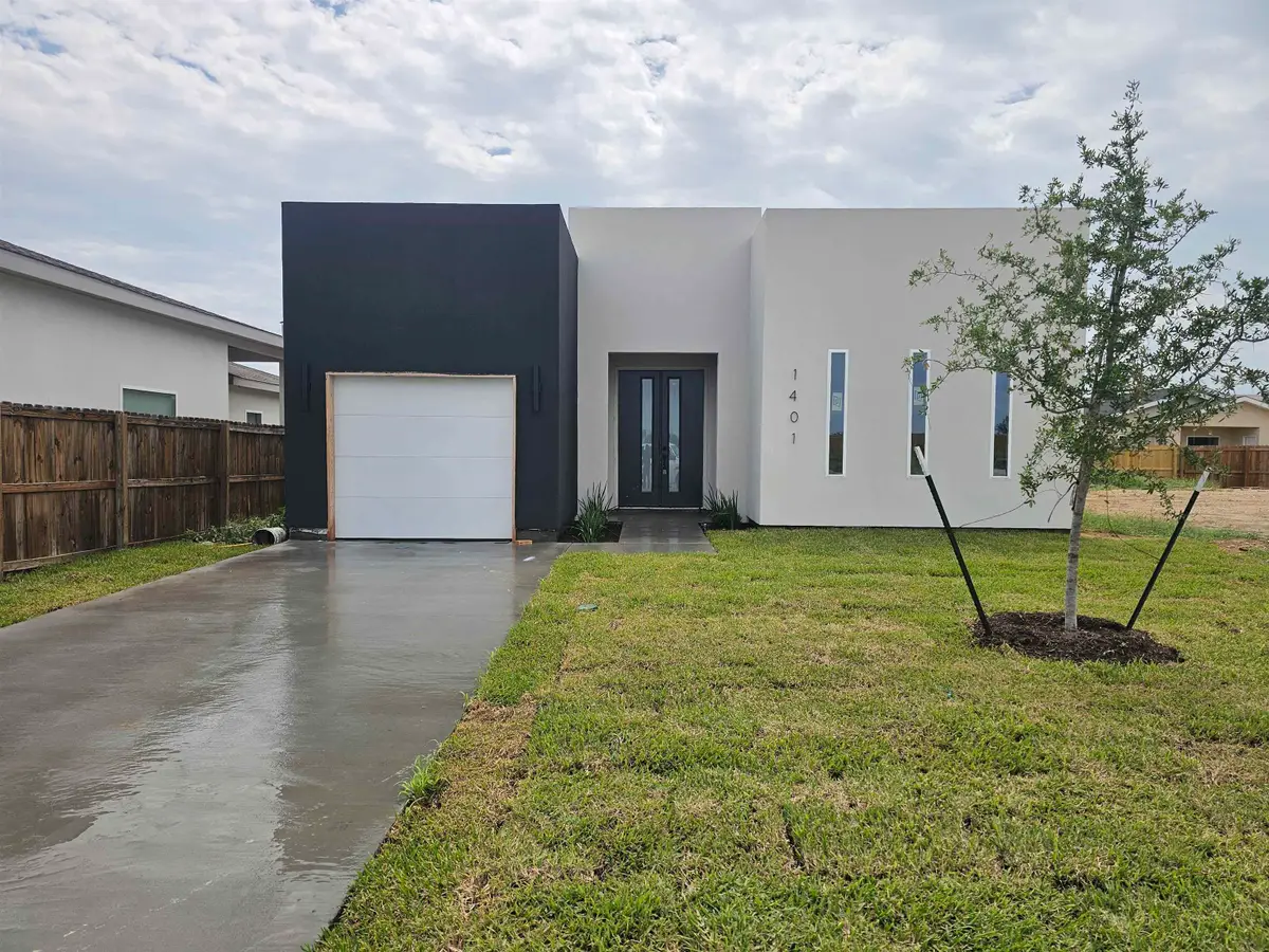 1401 Los Estribos Dr., Laredo, TX 78046 - #1