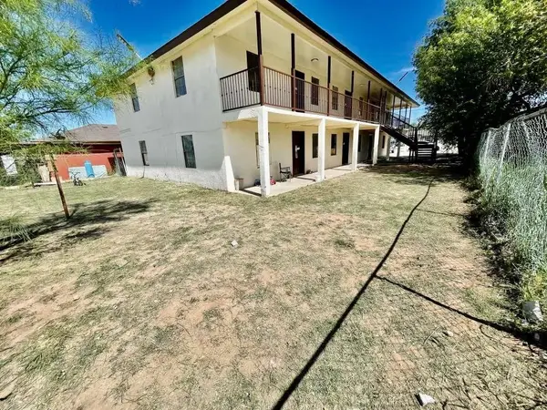 1603 Centeno Ln, Rio Bravo, TX 78046