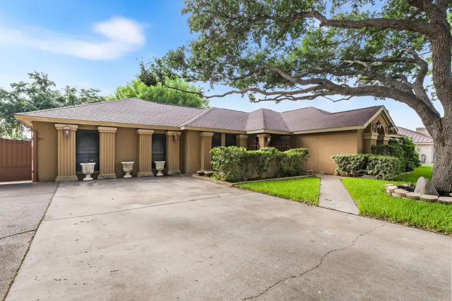 311 Merlin Rd, Laredo, TX 78041 - #3