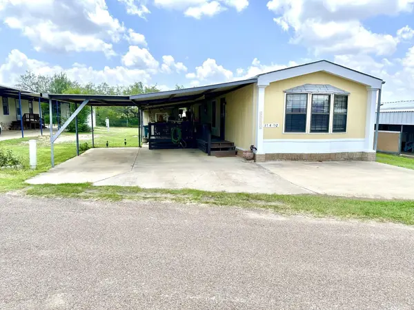 142 Sunshine Ln., ZAPATA, TX 78076-3920