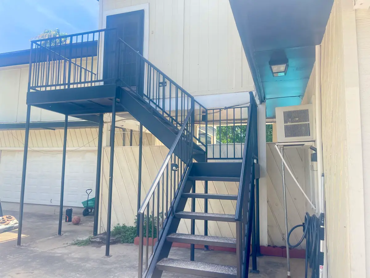 406 Longshadow Rd, Laredo, TX 78041 - #1