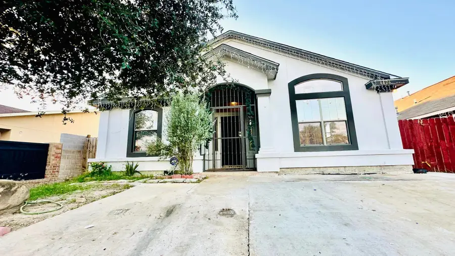 4426 Marla Dr, Laredo, TX 78046 - #2