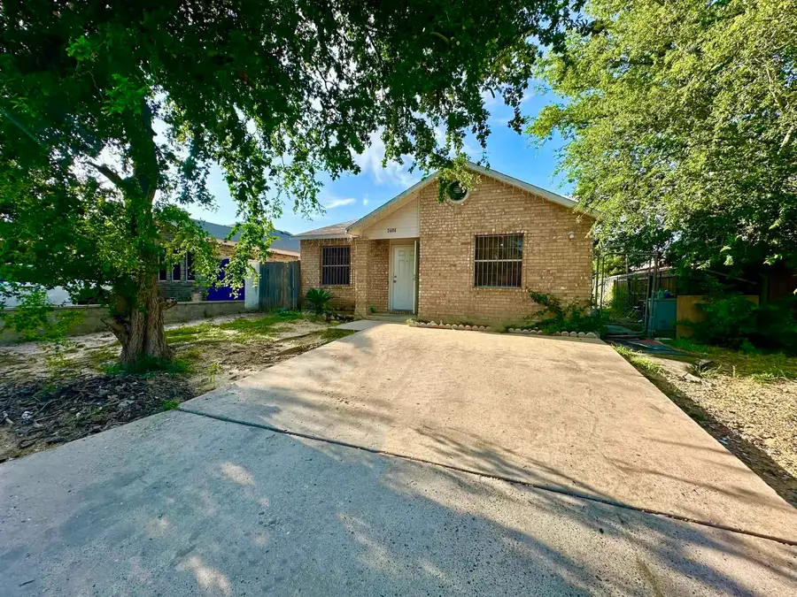 3406 Yorkshire St, Laredo, TX 78043 - #3