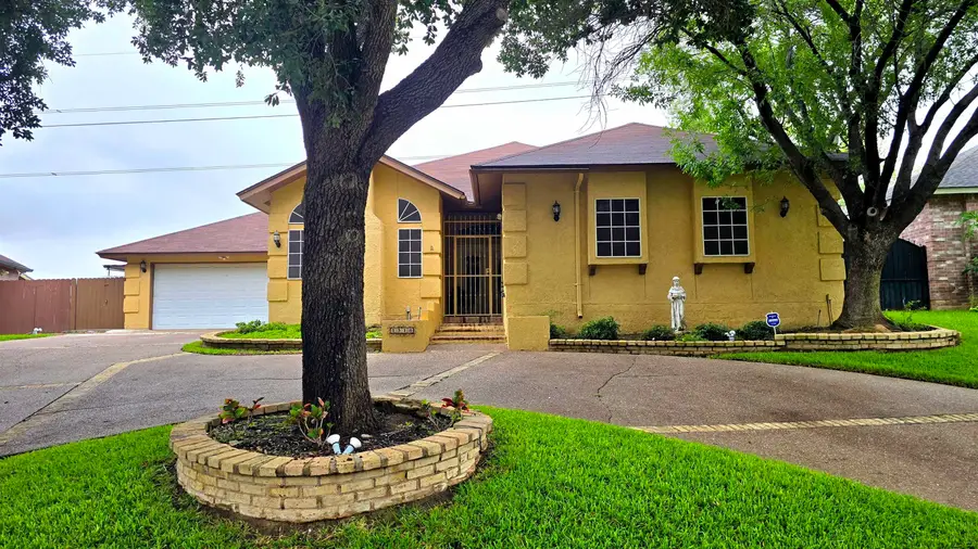 1318 Larry Ln, Laredo, TX 78045 - #2