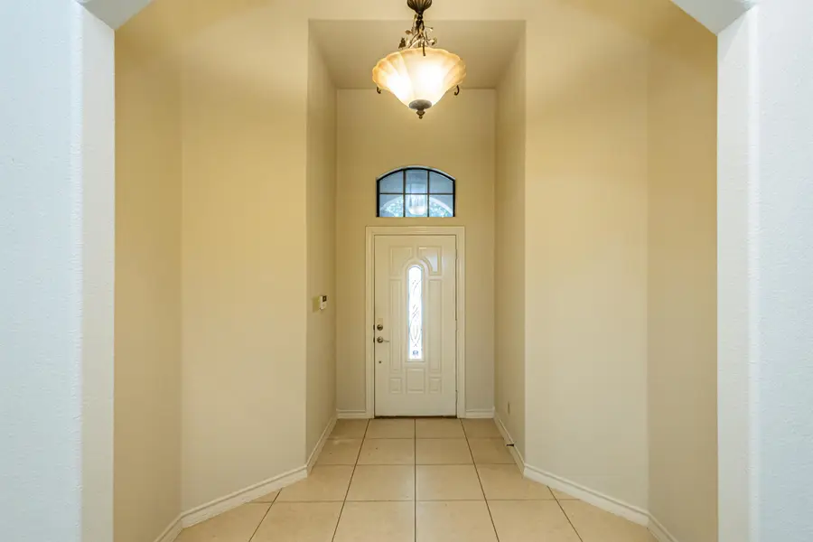 10702 Patron Lp, Laredo, TX 78245 - #3