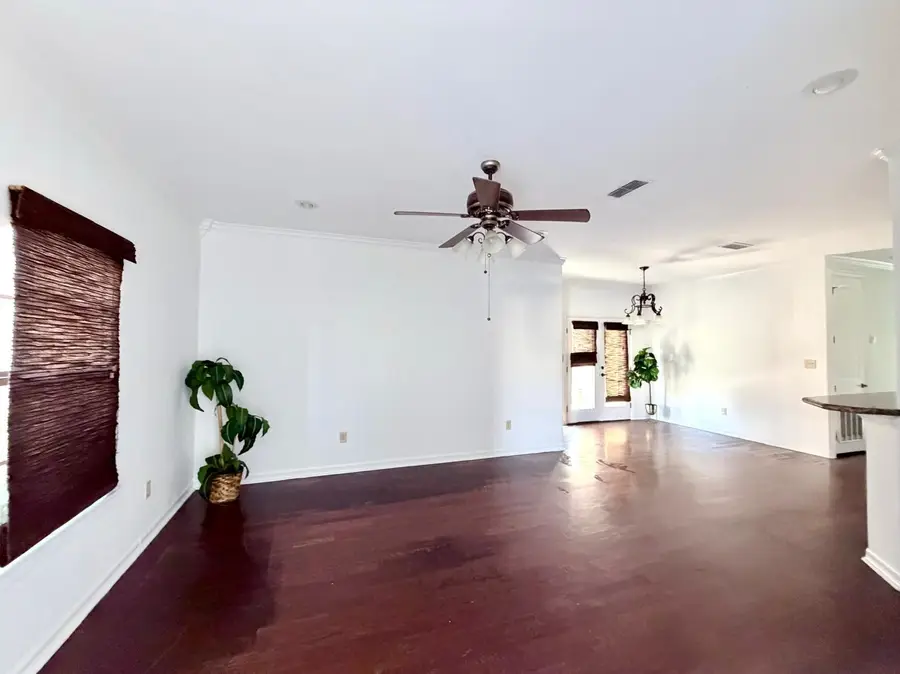 8216 Casa Verde Rd, Laredo, TX 78045 - #2