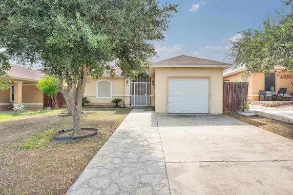 823 Witherspoon Lp, Laredo, TX 78046