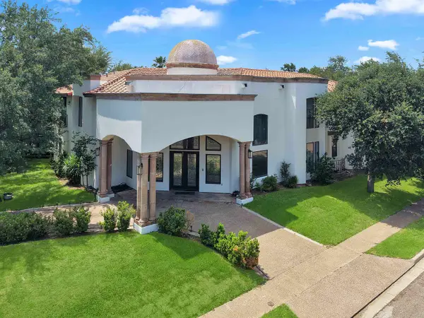 3008 Woodland Cv, LAREDO, TX 78045