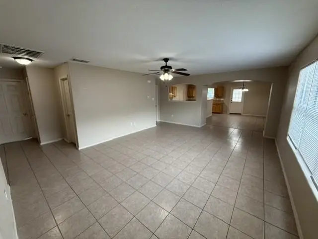 3113 Silhouette Dr, Laredo, TX 78045 - #2