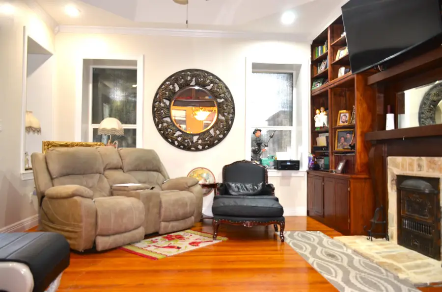 1219 Market St, Laredo, TX 78040 - #3