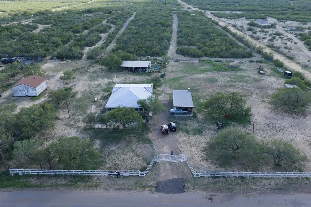 122 Pearson Moss Ln, Laredo, TX 78045 - #1
