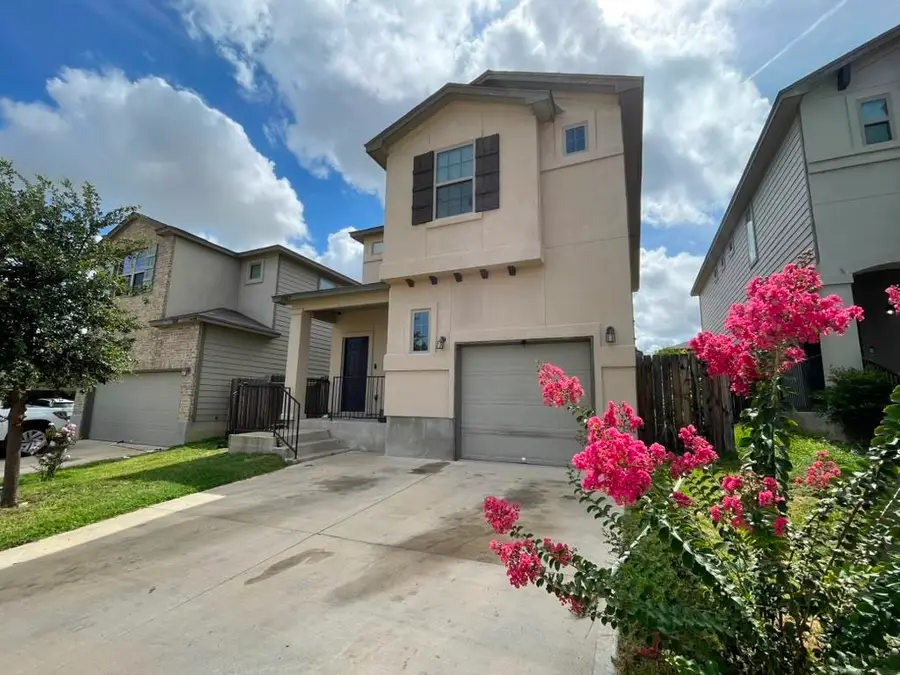 9987 Inmaculada Ln, Laredo, TX 78045 - #3