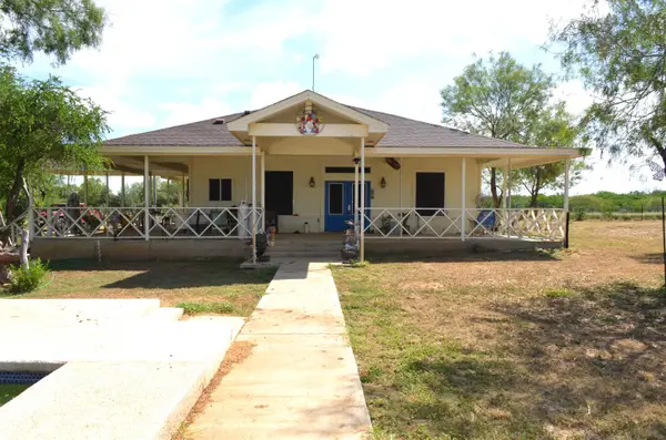 20331 N US Highway 83, Laredo, TX 78040