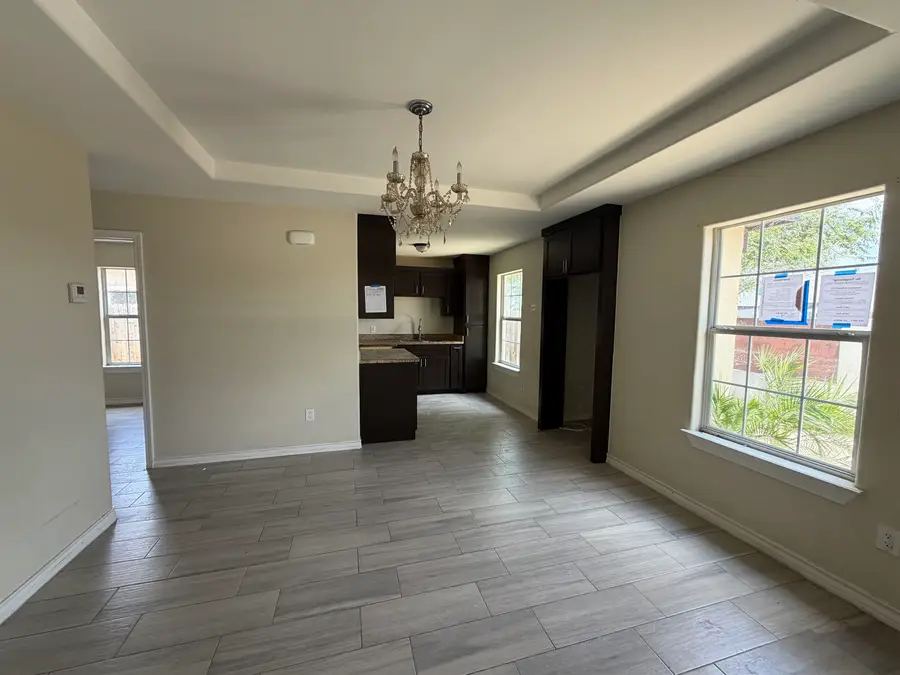 2906 Coventry Dr., Laredo, TX 78046 - #3