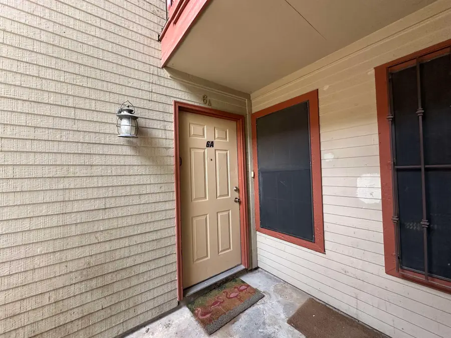 1111 Shiloh Dr, Laredo, TX 78045 - #3