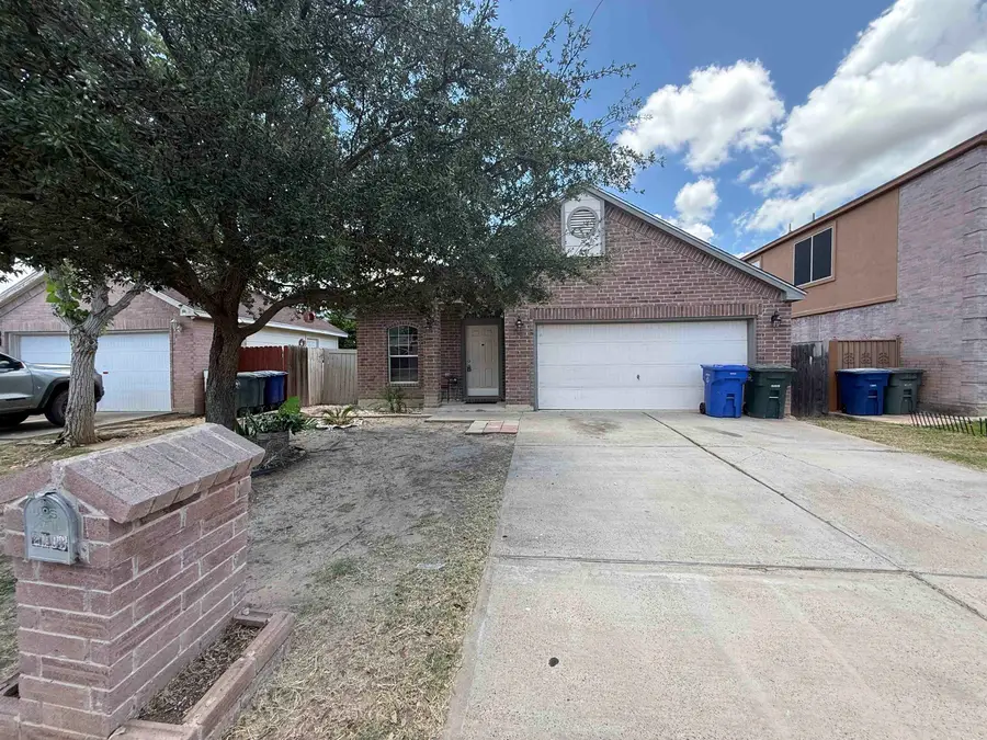 2103 Dorado Dr, Laredo, TX 78046 - #2