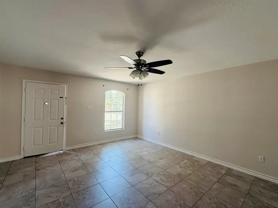 2103 Dorado Dr, Laredo, TX 78046 - #3