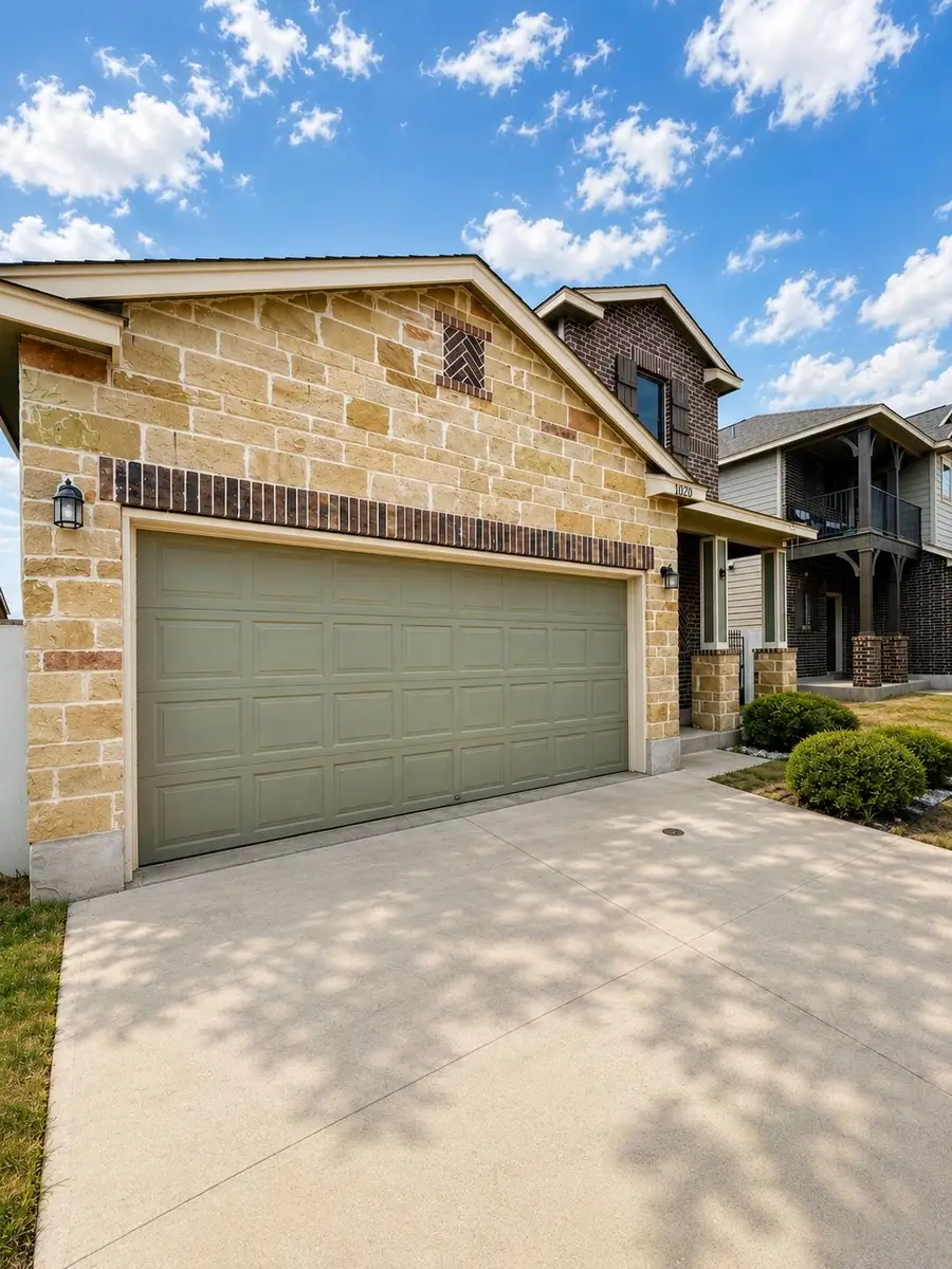 1020 Larvotto Lp., Laredo, TX 78045 - #2