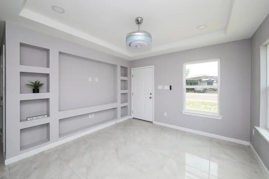 17204 Running Doe St, Laredo, TX 78045-0000 - #3
