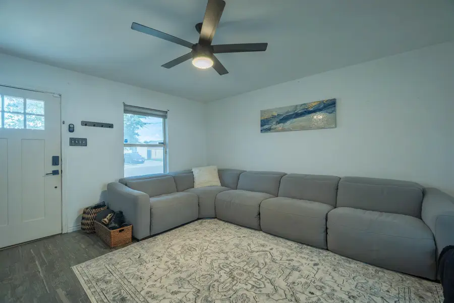 11814 Mohawk Dr, Laredo, TX 78045 - #3