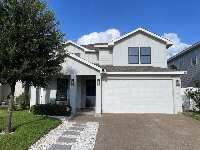 1305 Sambar Lp, Laredo, TX 78045 - #1