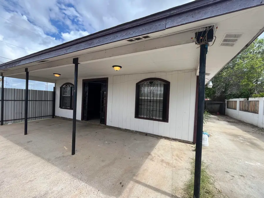 207 Stone Ave, Laredo, TX 78040 - #2