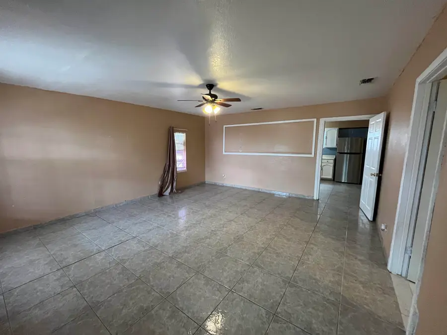207 Stone Ave, Laredo, TX 78040 - #3